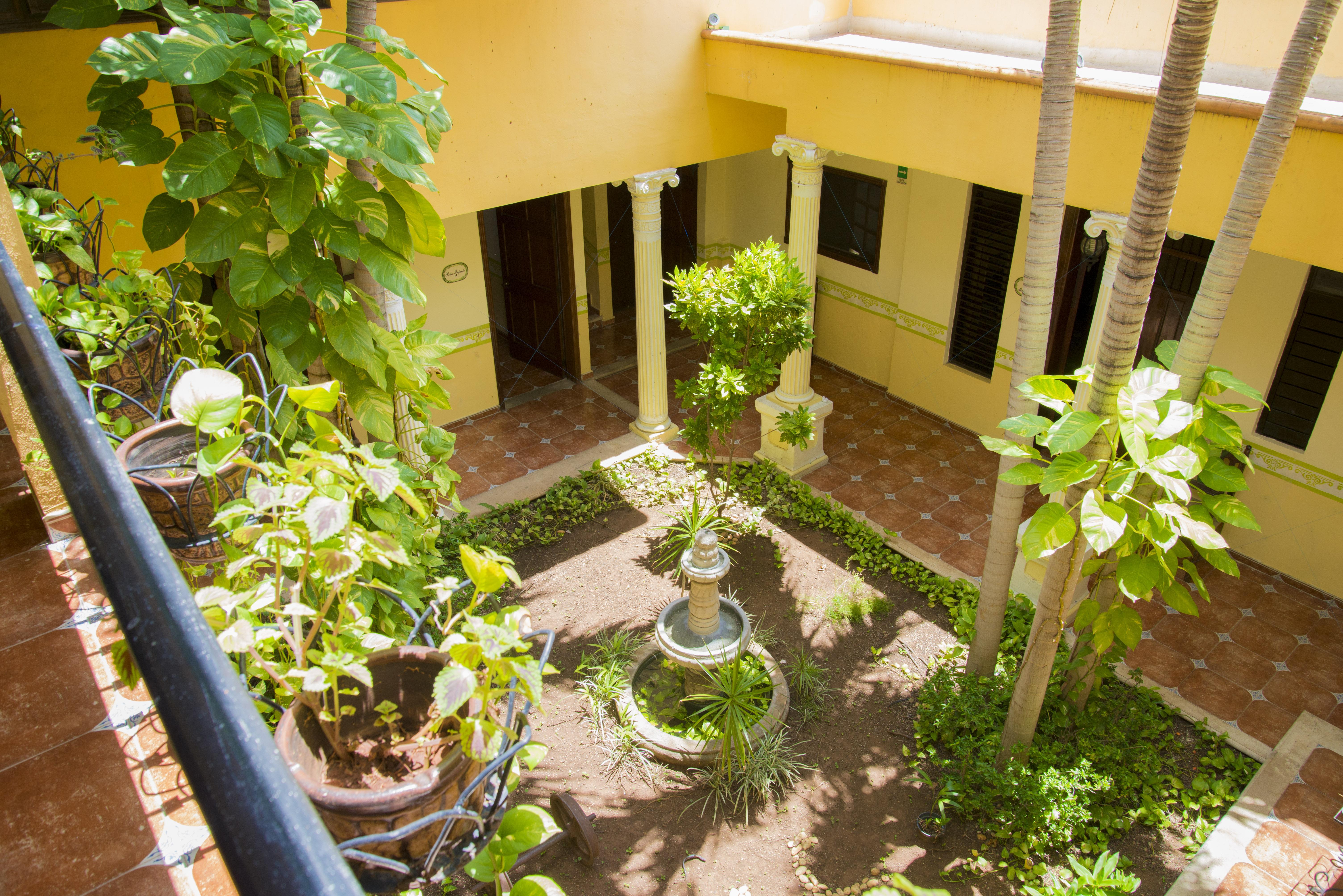 Casa De Las Columnas Mérida Exterior foto