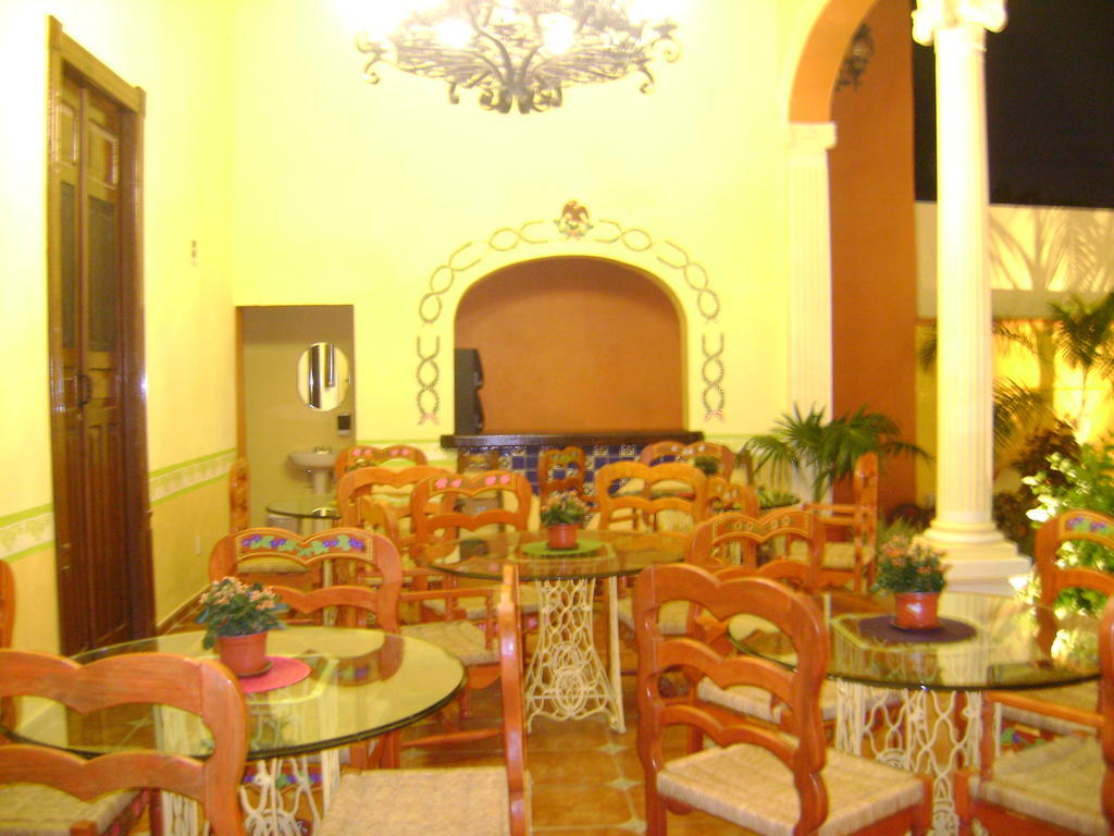 Casa De Las Columnas Mérida Exterior foto
